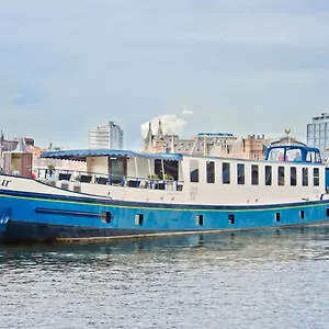 Hotelboat Fleur Hotel